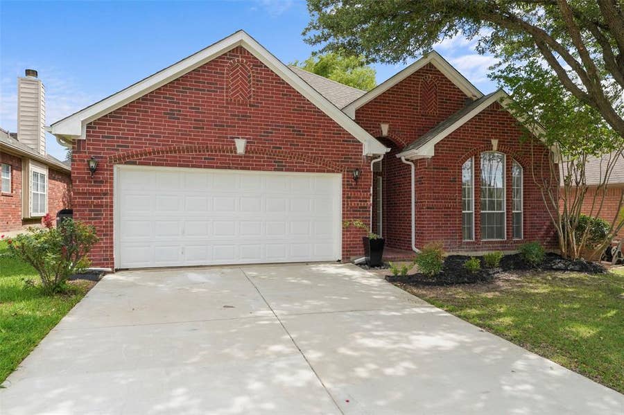 Property photo for 4605 Angelina Way, Fort Worth, TX