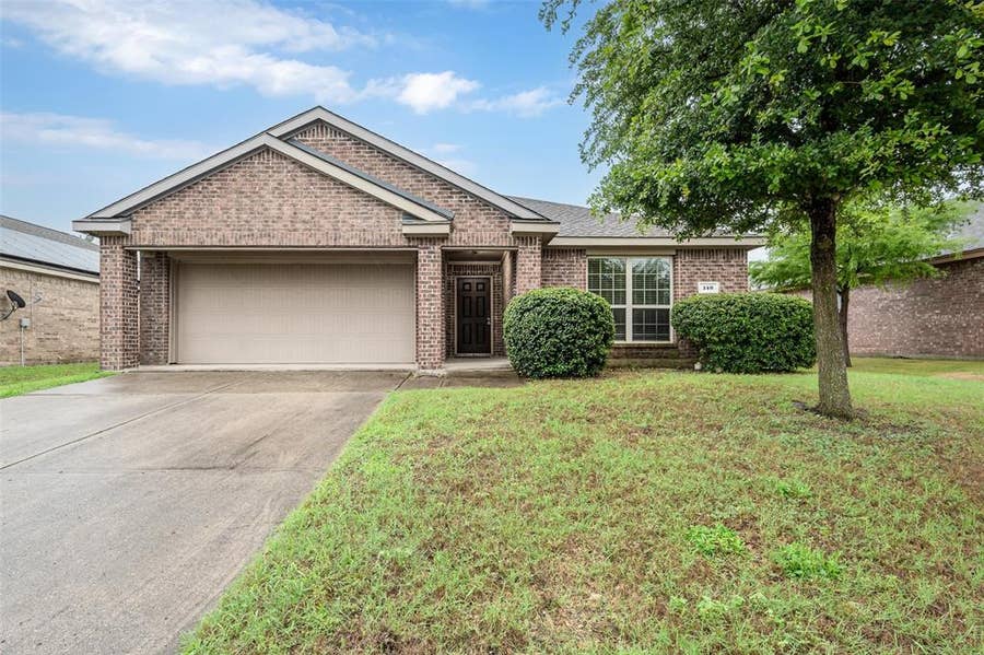 Property photo for 140 Tennyson Street, Anna, TX