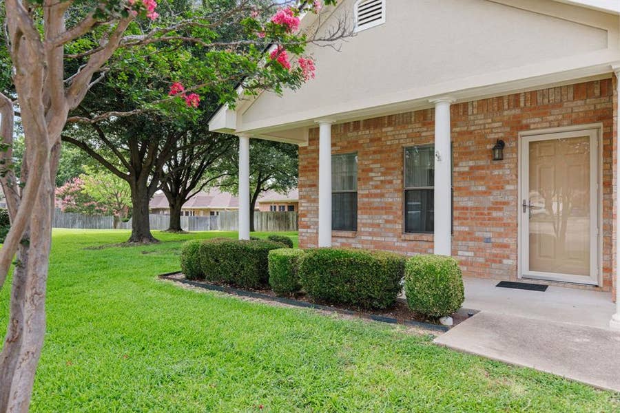 Property photo for 1908 Casual Circle, Waco, TX