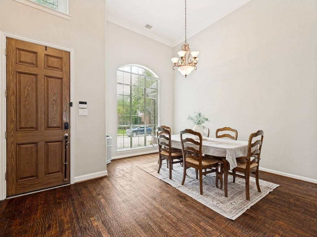 1001 Thornapple Drive, McKinney, TX 75071 1001 Thornapple Drive, McKinney, TX 75071