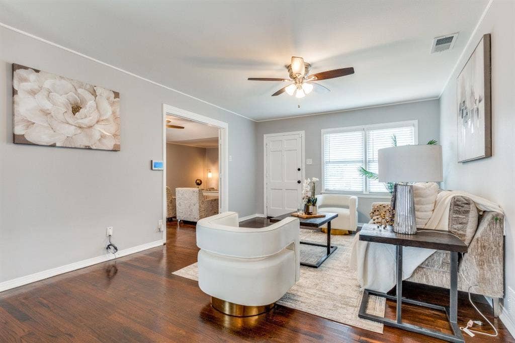 2736 Rolinda Drive, Dallas, TX 75211 2736 Rolinda Drive, Dallas, TX 75211