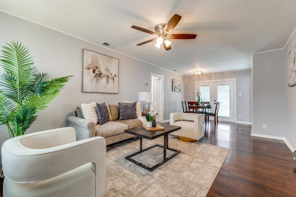 2736 Rolinda Drive, Dallas, TX 75211 2736 Rolinda Drive, Dallas, TX 75211