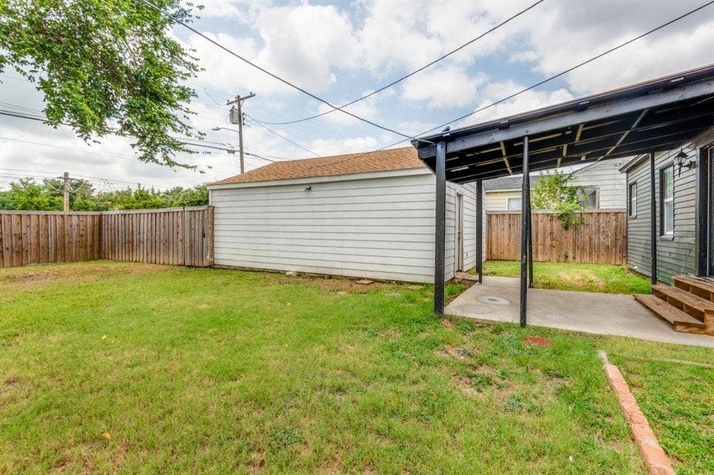 2736 Rolinda Drive, Dallas, TX 75211 2736 Rolinda Drive, Dallas, TX 75211