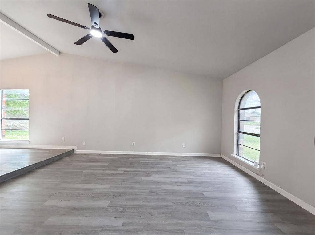 1906 Stockton Trail, Grand Prairie, TX 75052 1906 Stockton Trail, Grand Prairie, TX 75052