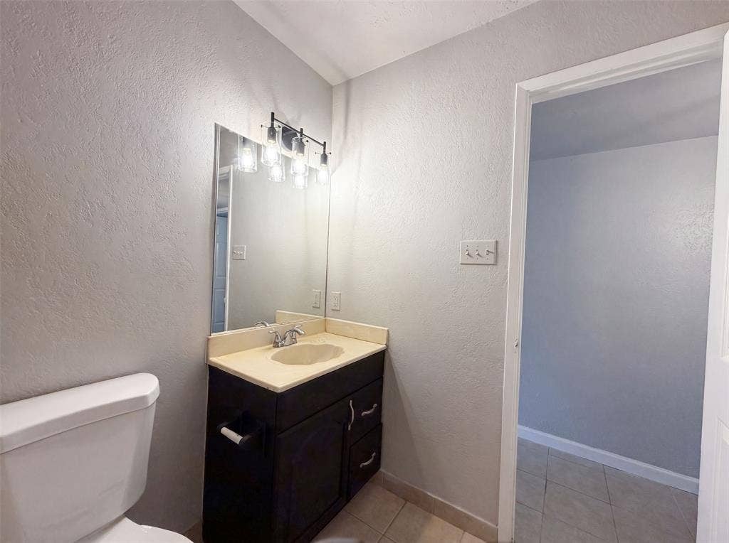 1906 Stockton Trail, Grand Prairie, TX 75052 1906 Stockton Trail, Grand Prairie, TX 75052