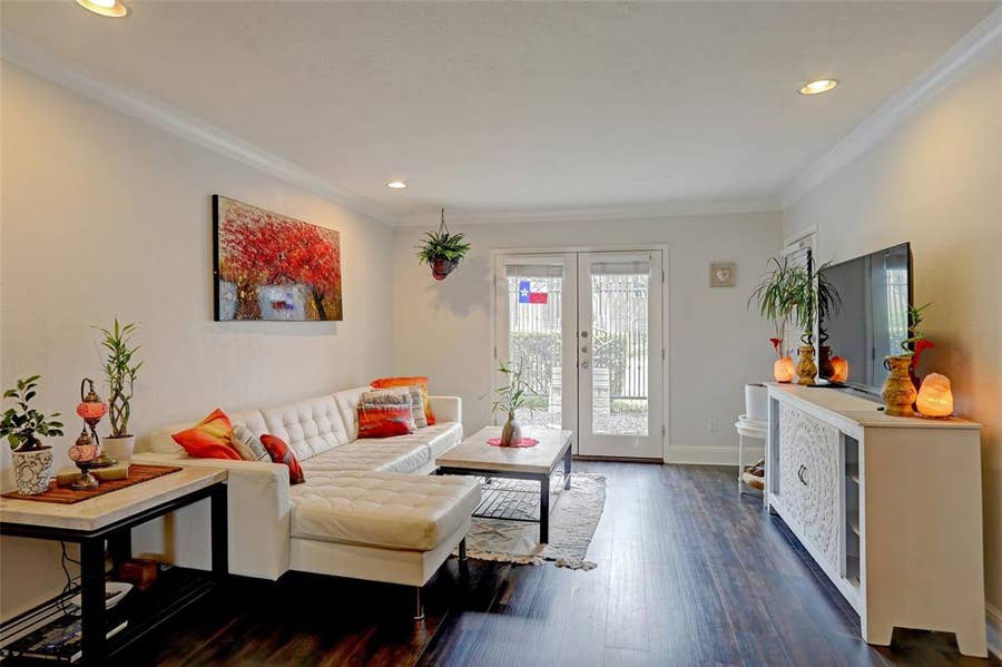 Property photo for 7736 Meadow Road, #102, Dallas, TX