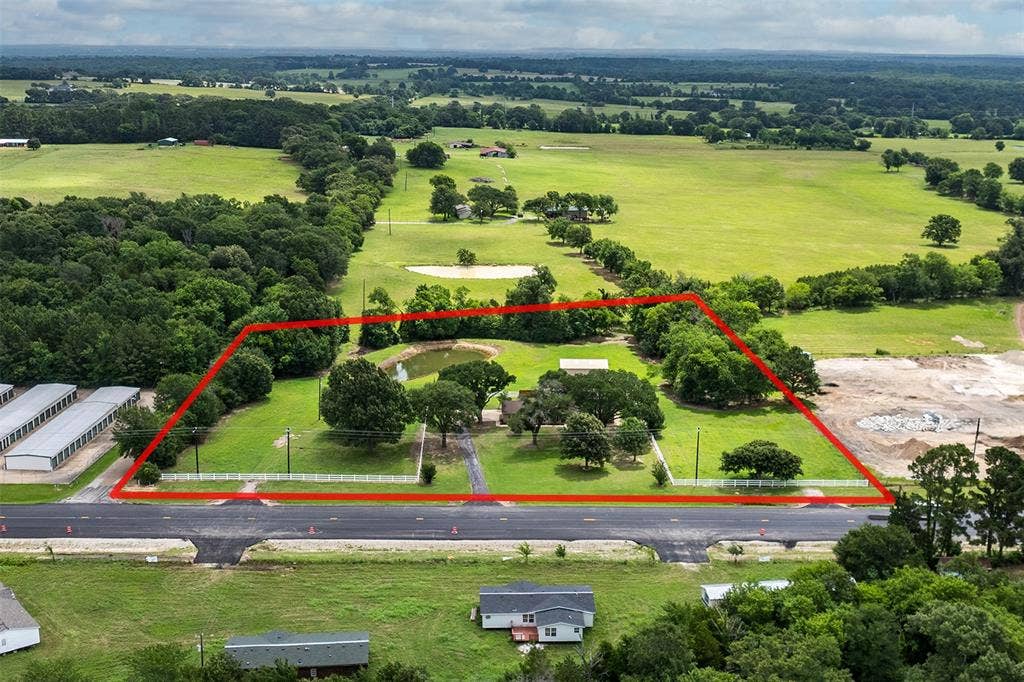 11608 State Highway 19 N, Athens, TX 75752 Aerial view with approximate boundary lines