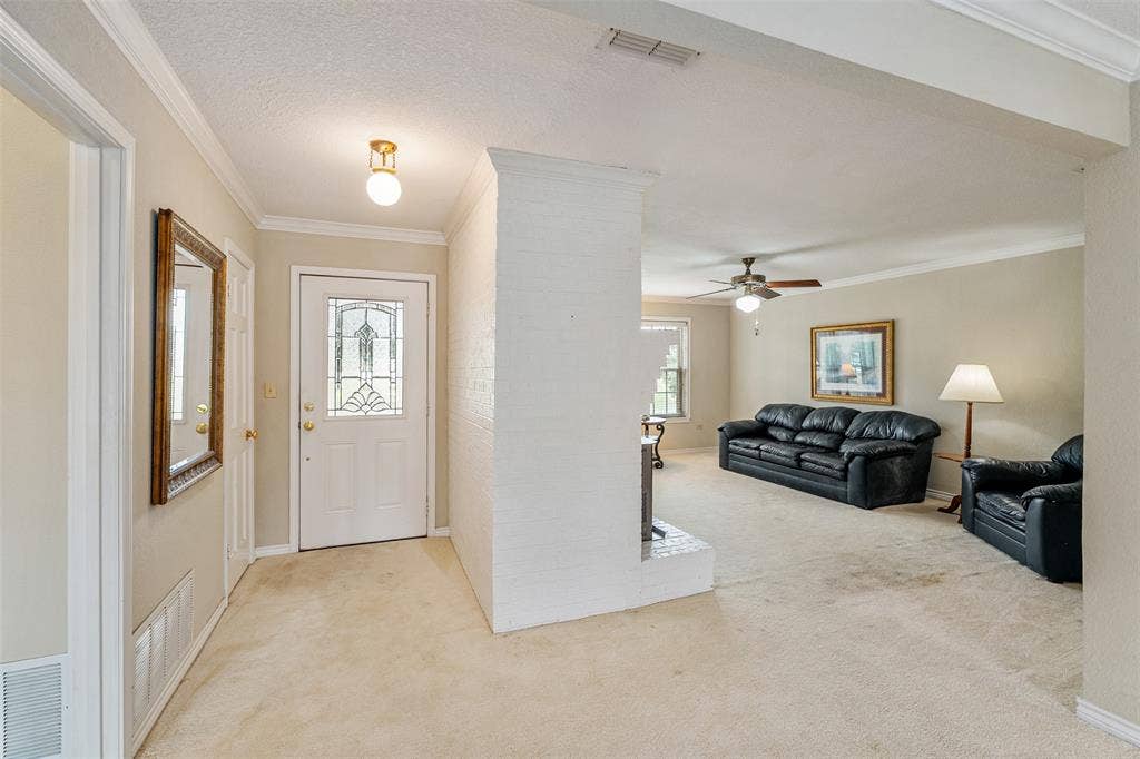 11608 State Highway 19 N, Athens, TX 75752 Front door entry with coat closet. Add your personal touch with a seller-provided flooring allowance.