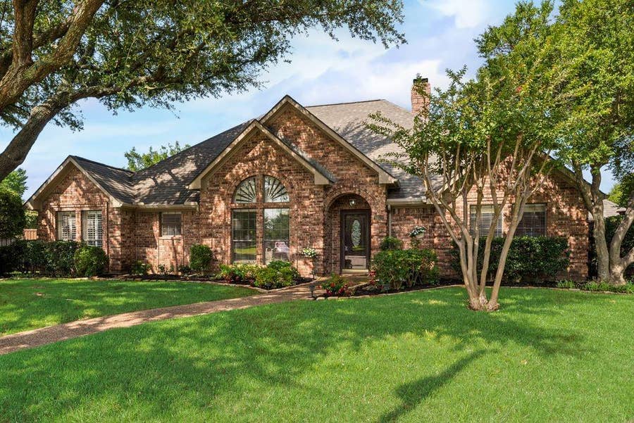 Property photo for 1229 Edgewood Lane, Allen, TX