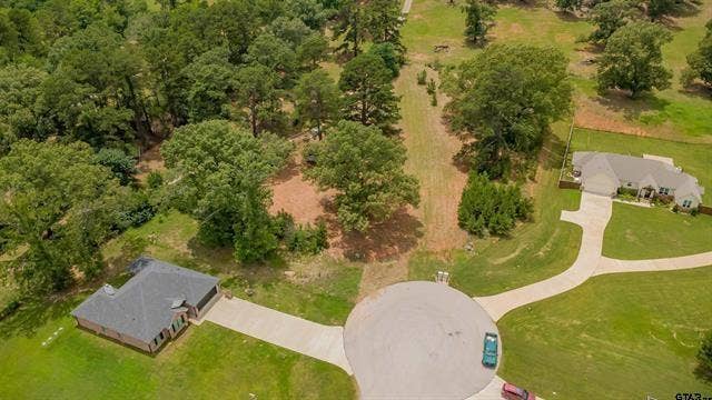 18304 Timber Oaks Drive, Hideaway, TX 75771 18304 Timber Oaks Drive, Hideaway, TX 75771
