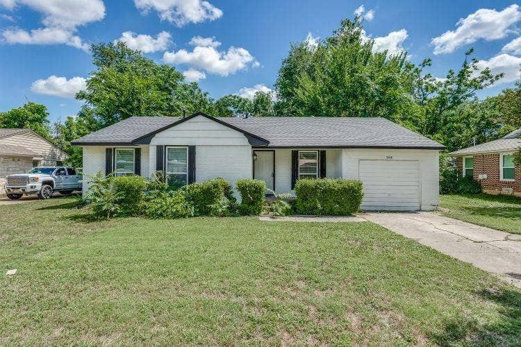 Property photo for 944 Old Orchard Road, Garland, TX