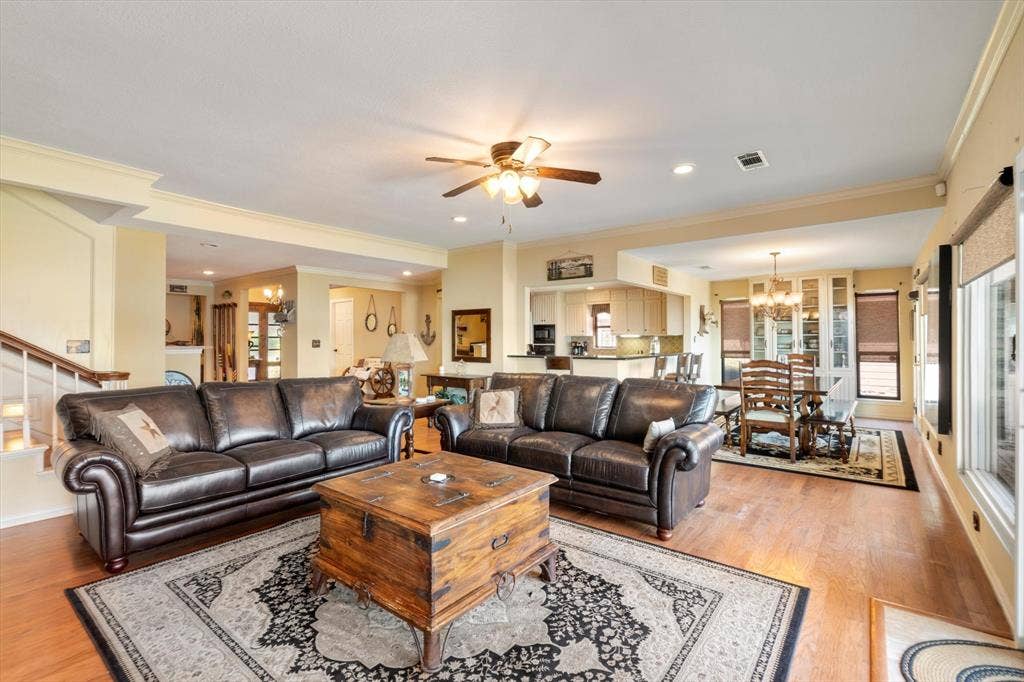 169 Deer Island Road, Mabank, TX 75156 169 Deer Island Road, Mabank, TX 75156