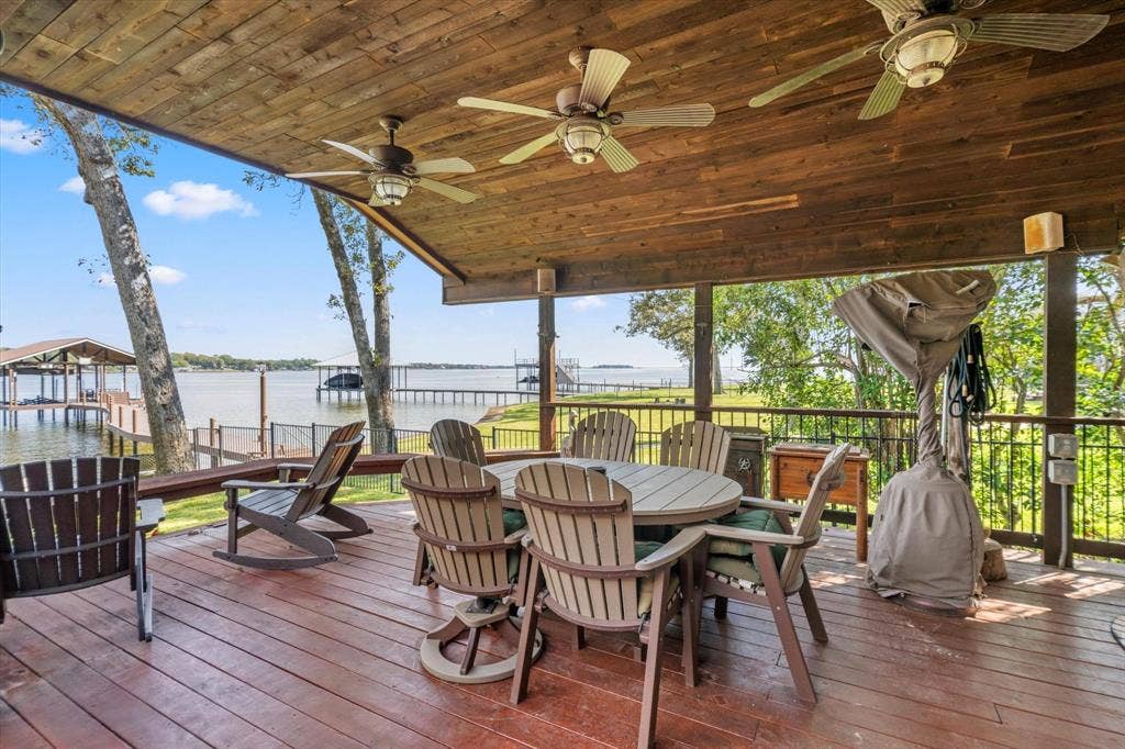 169 Deer Island Road, Mabank, TX 75156 169 Deer Island Road, Mabank, TX 75156
