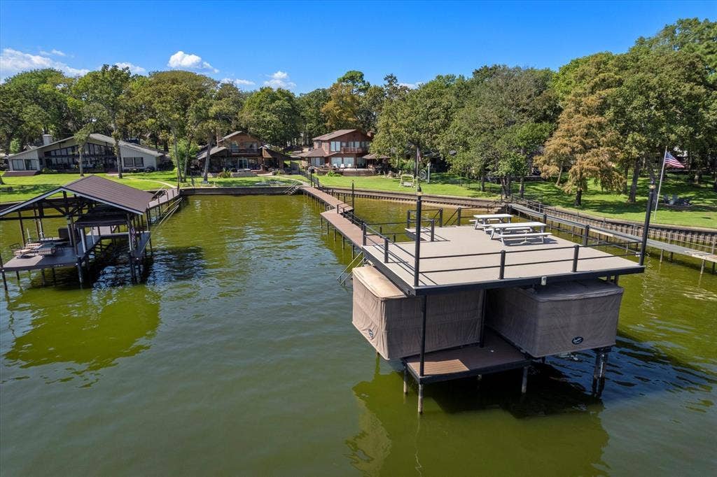 169 Deer Island Road, Mabank, TX 75156 169 Deer Island Road, Mabank, TX 75156