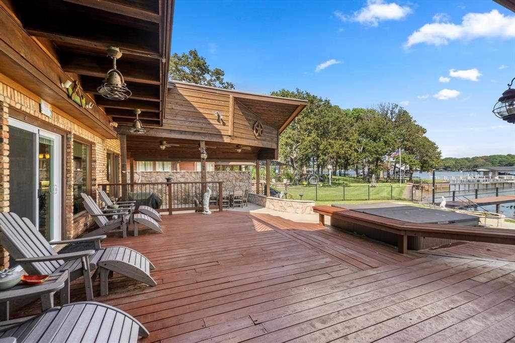 169 Deer Island Road, Mabank, TX 75156 169 Deer Island Road, Mabank, TX 75156