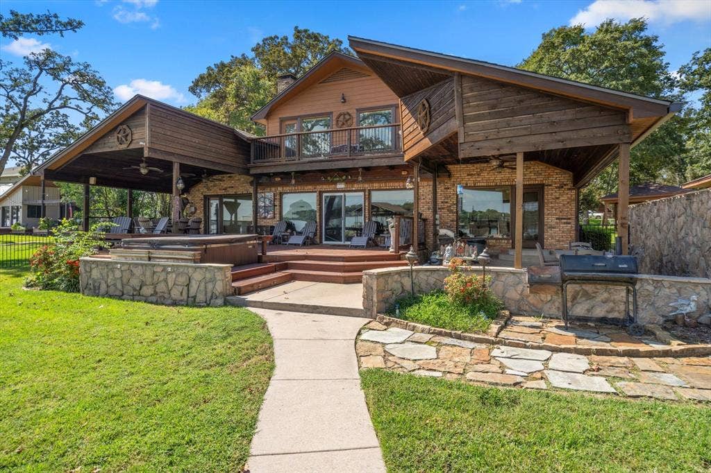 169 Deer Island Road, Mabank, TX 75156 169 Deer Island Road, Mabank, TX 75156