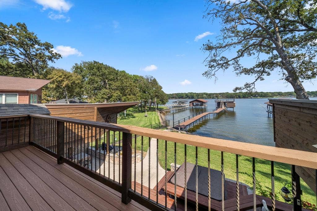 169 Deer Island Road, Mabank, TX 75156 169 Deer Island Road, Mabank, TX 75156