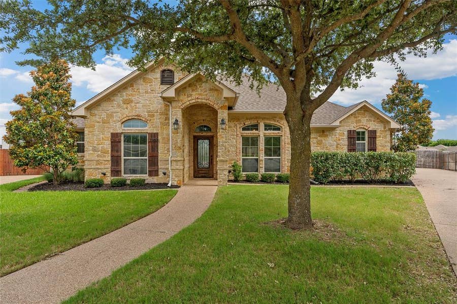 Property photo for 144 Ellis Farm Road, Hewitt, TX