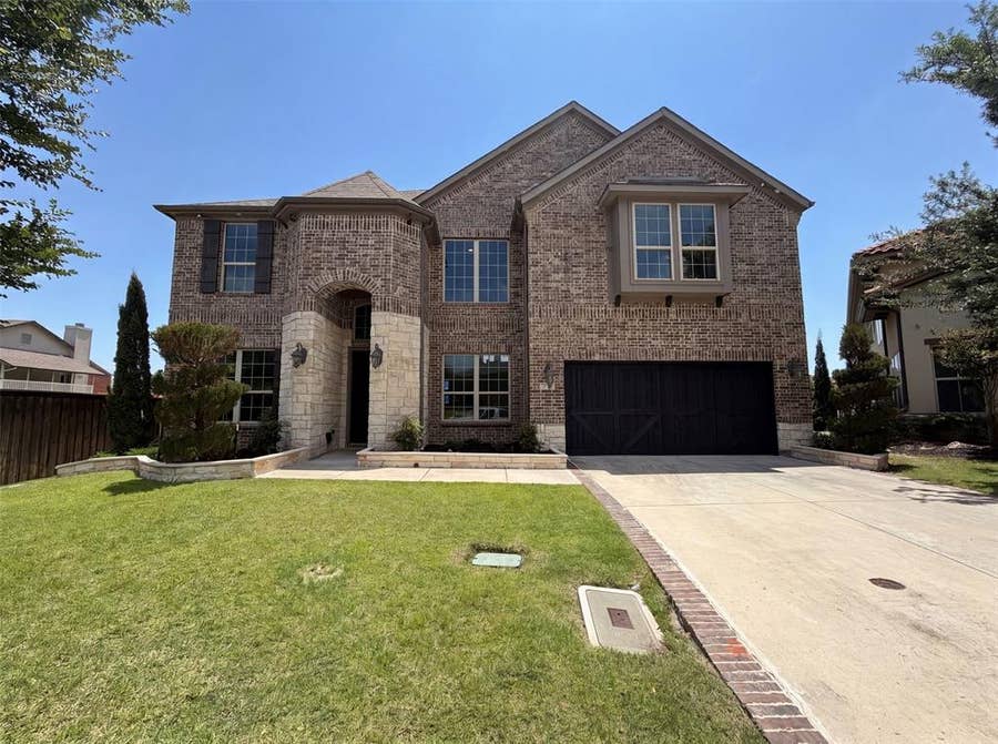 Property photo for 7221 Durand Drive, Irving, TX