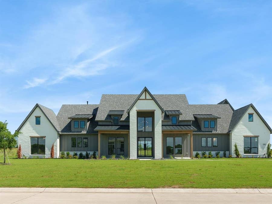 Property photo for 3401 Sweetwater Drive, Princeton, TX