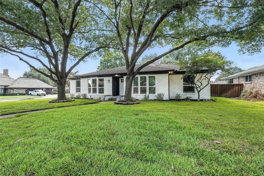 Property photo for 4303 Blackheath Road, Dallas, TX