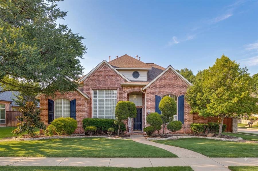 Property photo for 5860 Red Hill Lane, Frisco, TX
