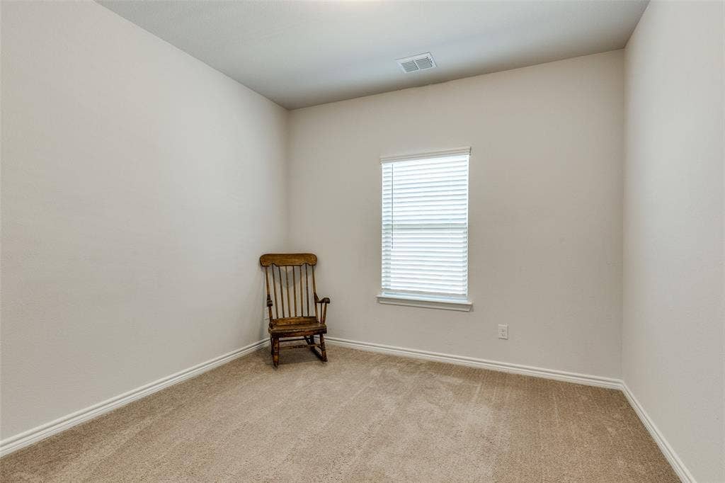 672 Harris Ridge Drive, Arlington, TX 76002