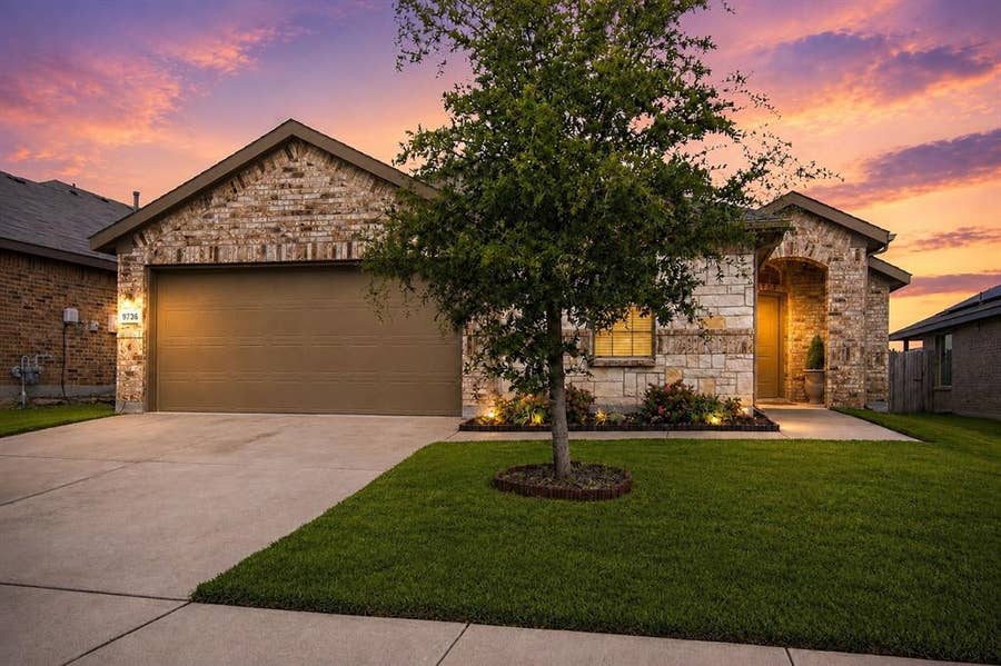 Property photo for 9736 Snowbell Lane, Fort Worth, TX
