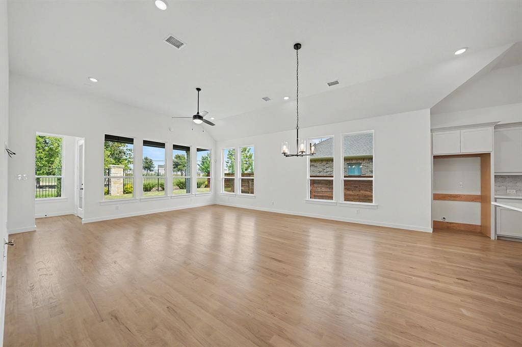 1409 Casting Ridge, Mesquite, TX 75181