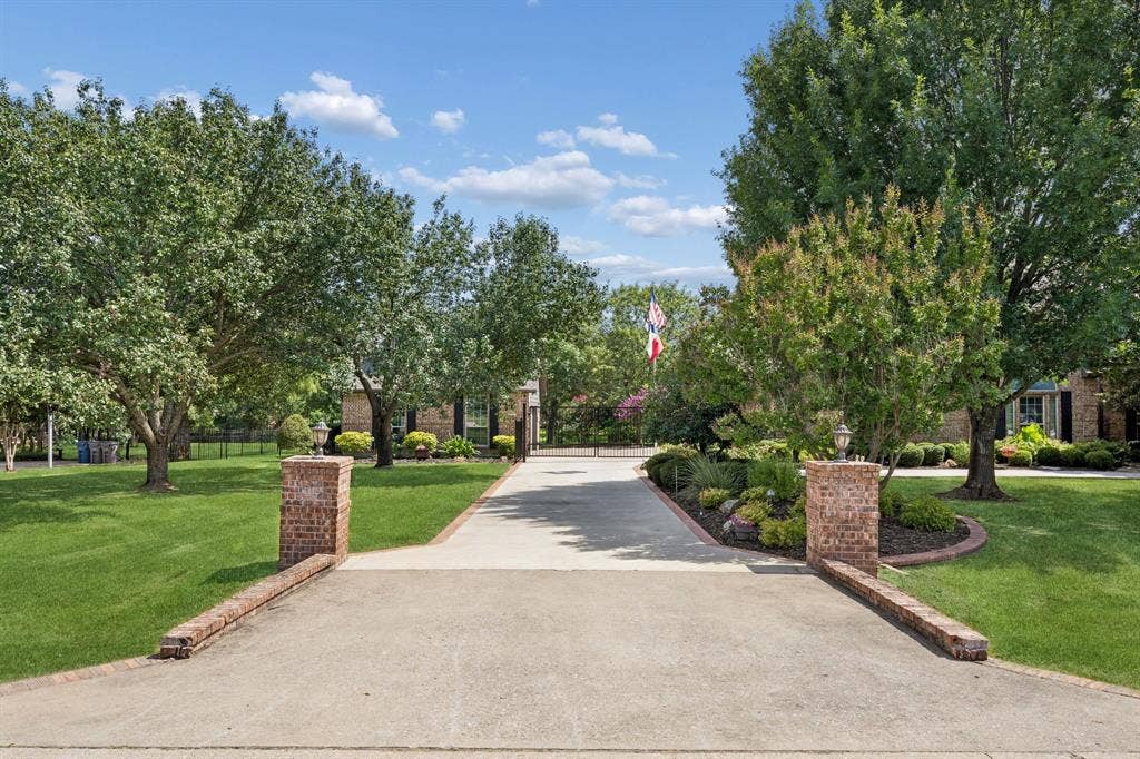 240 Arthur Court, Lucas, TX 75002 240 Arthur Court, Lucas, TX 75002