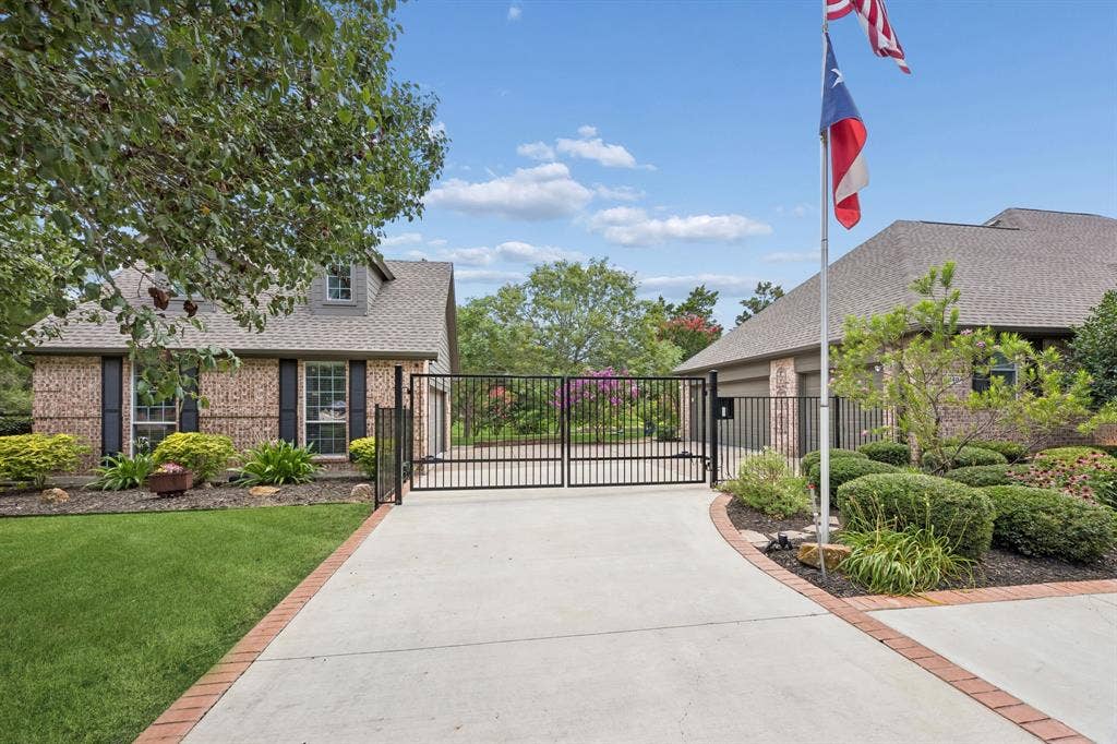 240 Arthur Court, Lucas, TX 75002 240 Arthur Court, Lucas, TX 75002