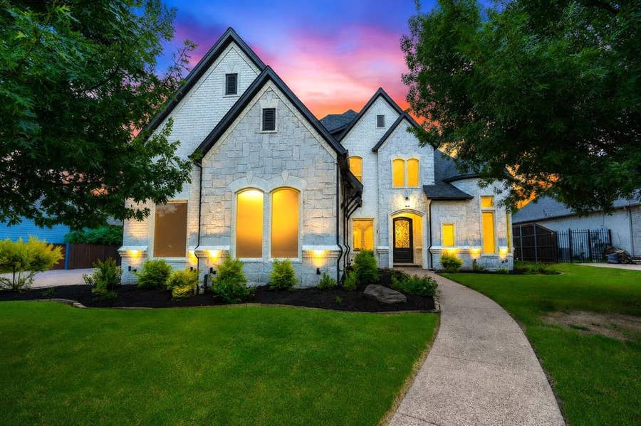 Property photo for 502 Clear Vista Drive, Trophy Club, TX