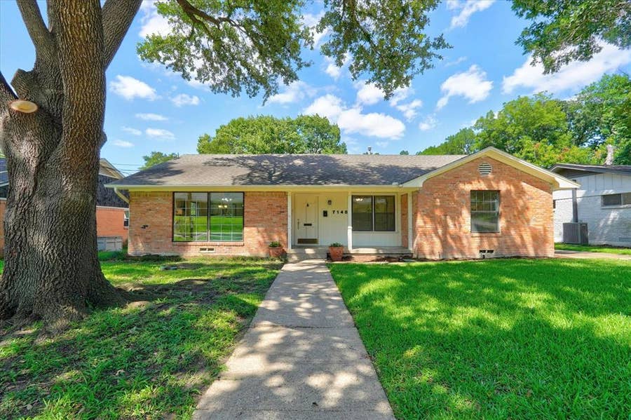 Property photo for 7148 Walling Lane, Dallas, TX