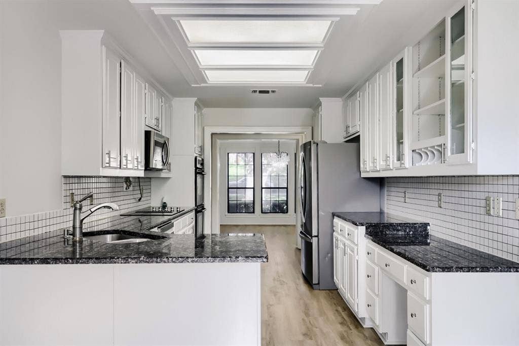 624 Bent Creek Drive, DeSoto, TX 75115 624 Bent Creek Drive, DeSoto, TX 75115