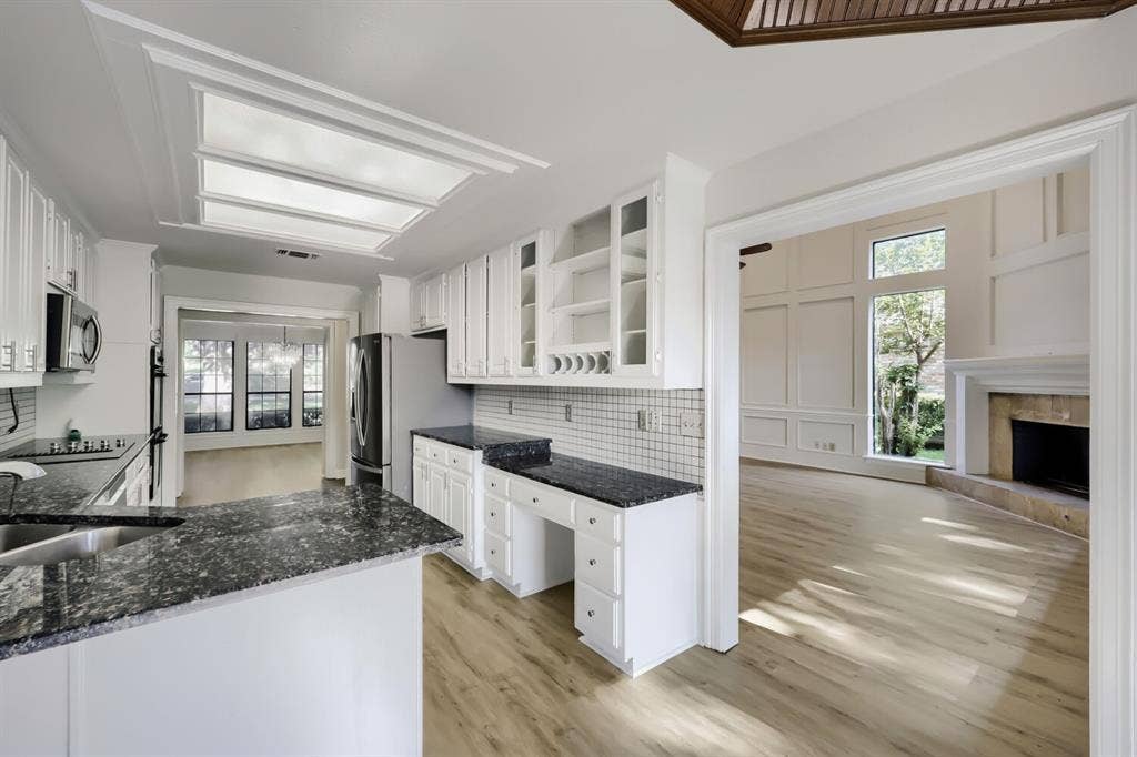 624 Bent Creek Drive, DeSoto, TX 75115 624 Bent Creek Drive, DeSoto, TX 75115
