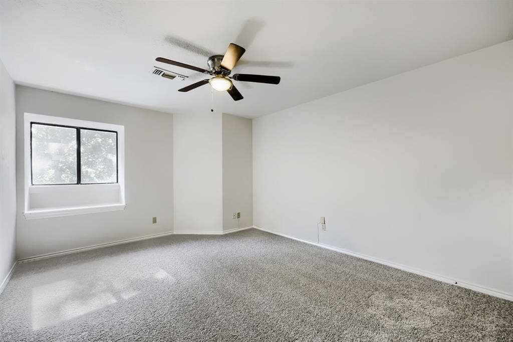 624 Bent Creek Drive, DeSoto, TX 75115 624 Bent Creek Drive, DeSoto, TX 75115