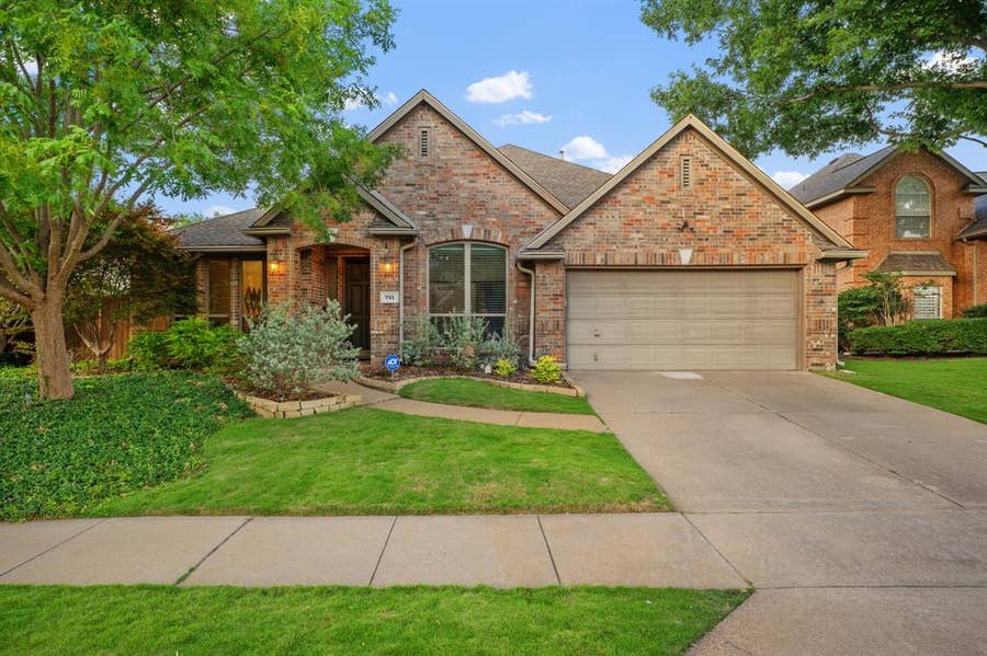 Property photo for 711 Autumn Ridge Drive, McKinney, TX