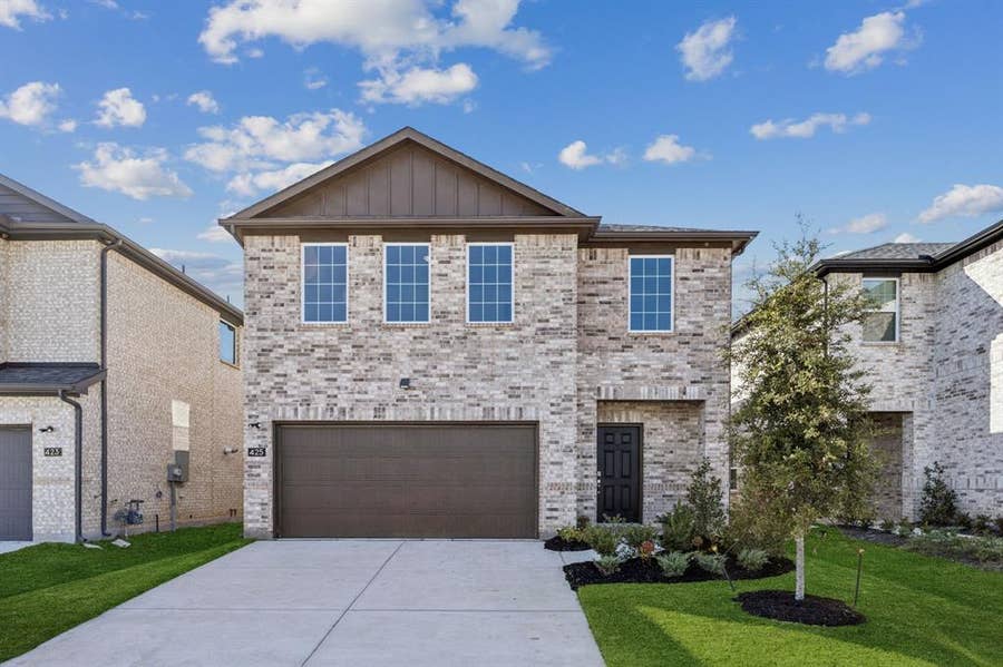 Property photo for 425 Magellan Road, Seagoville, TX