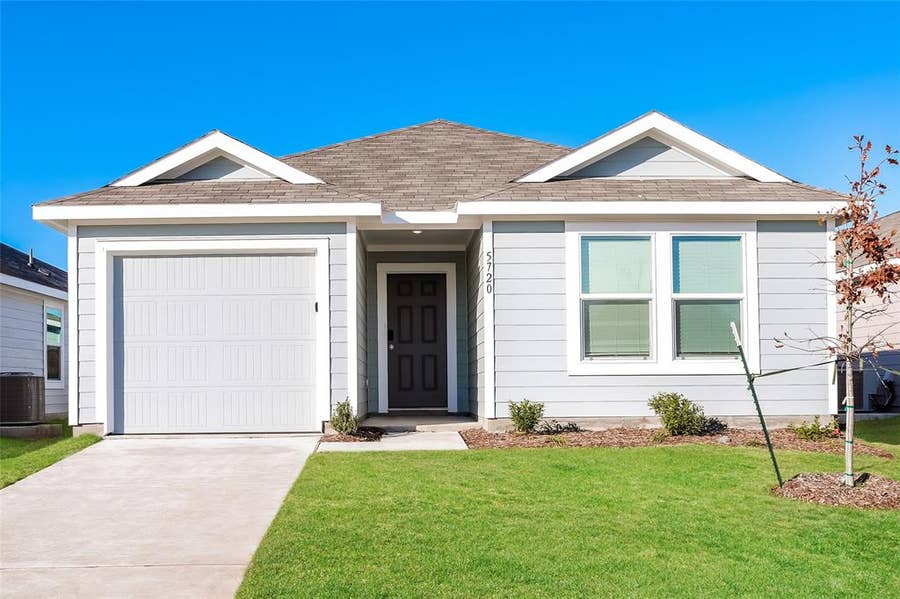 Property photo for 5720 Rockrose Lane, Princeton, TX
