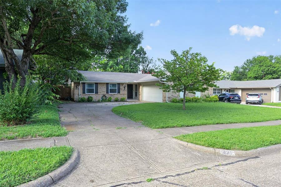 Property photo for 431 Malden Drive, Richardson, TX