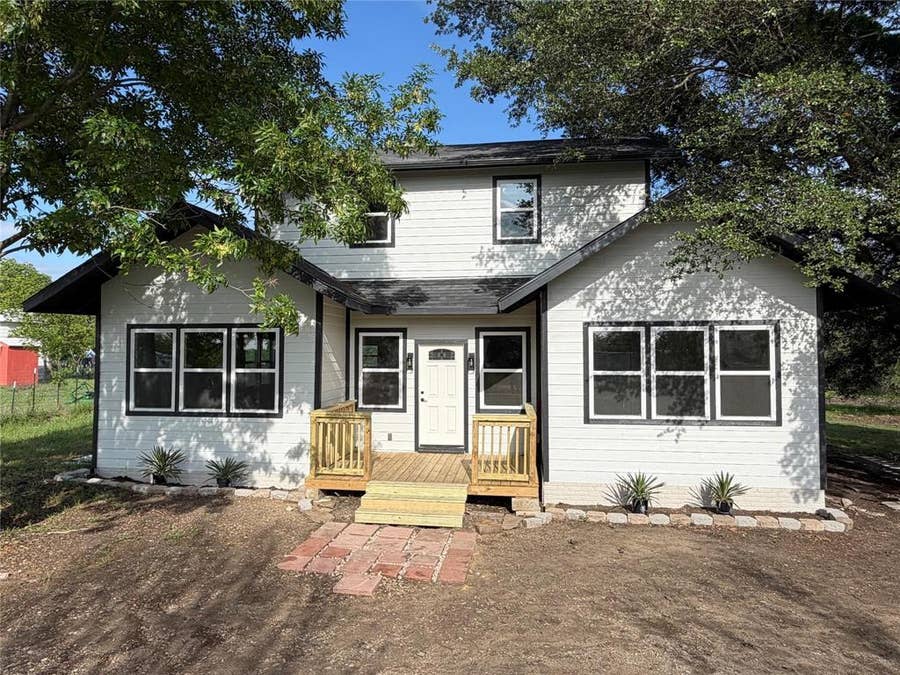 Property photo for 8237 Telegraph Road, Quinlan, TX