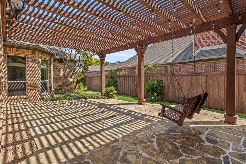5812 Kingsbrook Drive, Plano, TX 75093 5812 Kingsbrook Drive, Plano, TX 75093