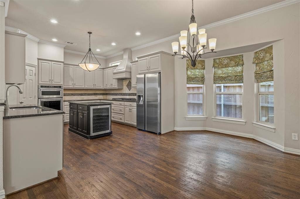 5812 Kingsbrook Drive, Plano, TX 75093 5812 Kingsbrook Drive, Plano, TX 75093