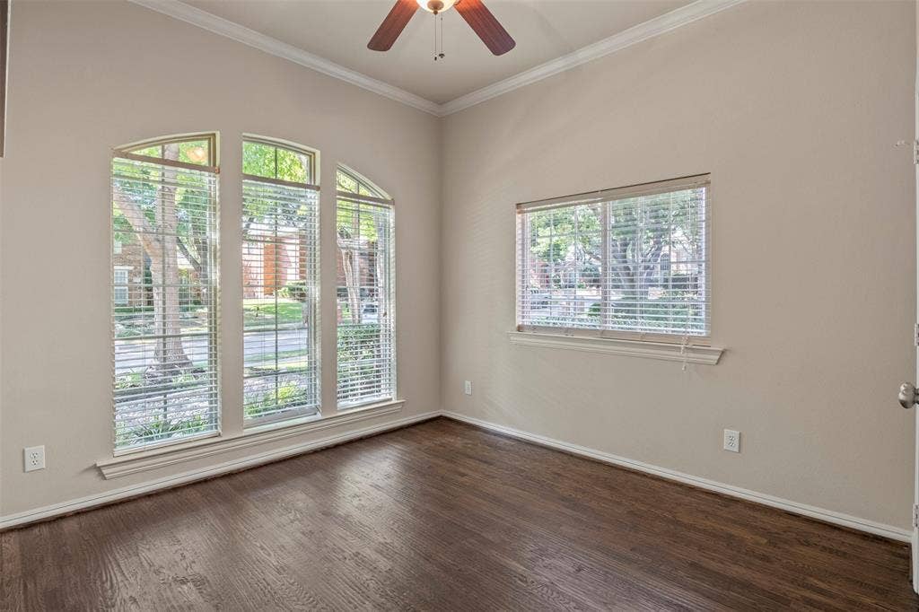 5812 Kingsbrook Drive, Plano, TX 75093 Main level guest bedroom with hardwood floors.