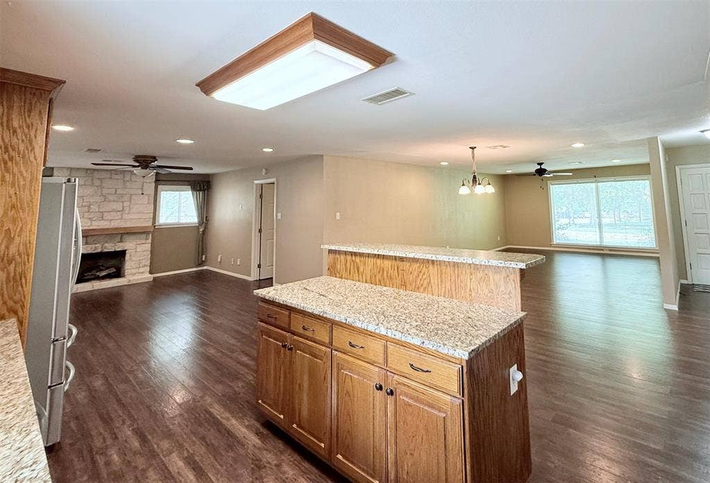 1732 Hilltop Drive, Waco, TX 76710 1732 Hilltop Drive, Waco, TX 76710
