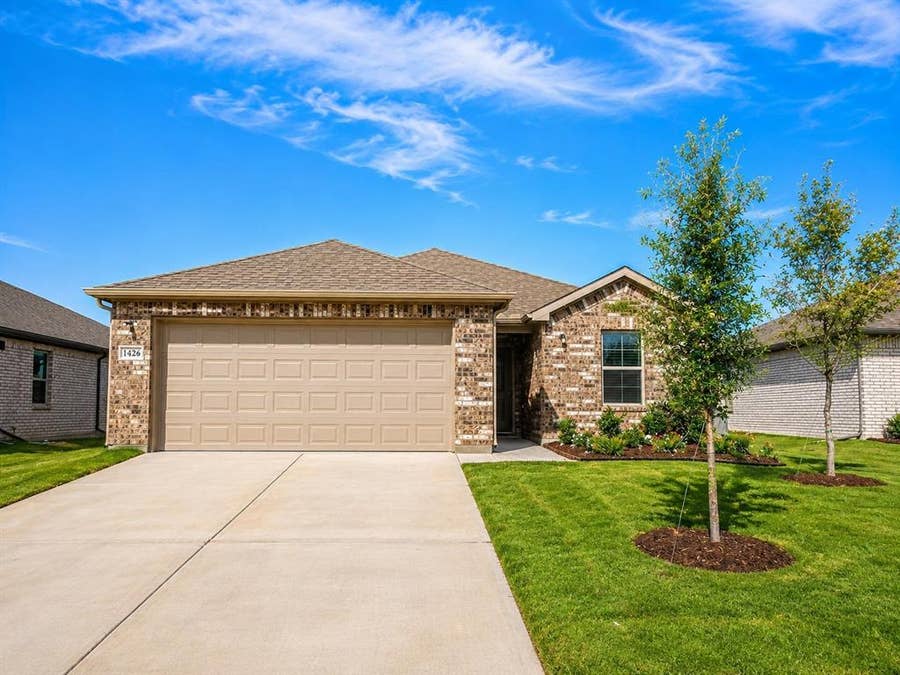 Property photo for 1426 warringwood Drive, Greenville, TX