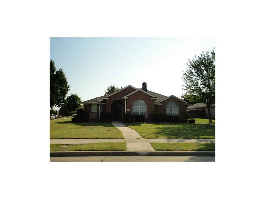 Property photo for 123 E Clubview Circle E, Murphy, TX