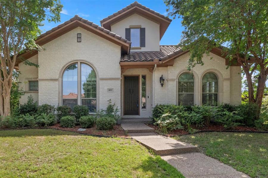 Property photo for 6811 San Fernando, Irving, TX