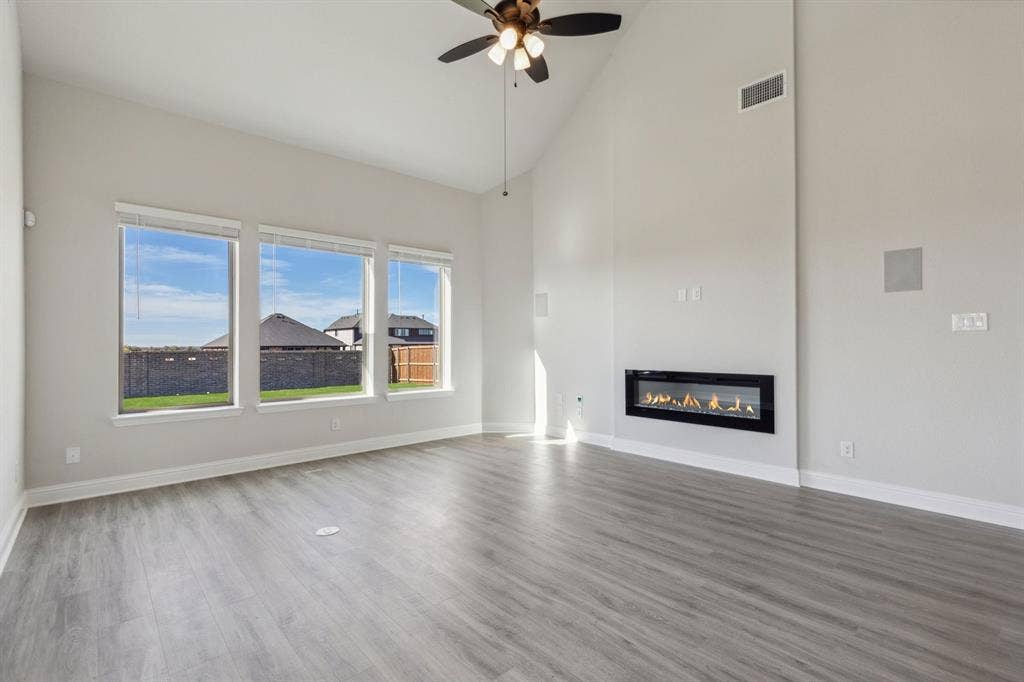 4336 Biddle Street, Midlothian, TX 76065 Representative