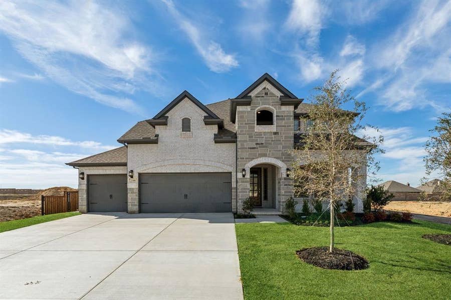 Property photo for 4336 Biddle Street, Midlothian, TX